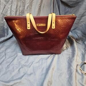 Louis Vuitton Bellevue Hand Bag Womens Burgundy Monogram Vernis Leather